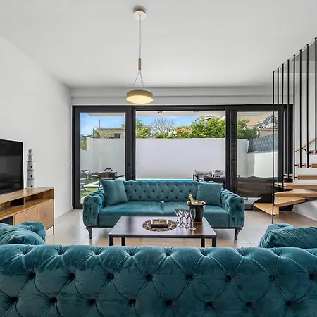 2 Bedroom Gorgeous In アパート イェゼラ