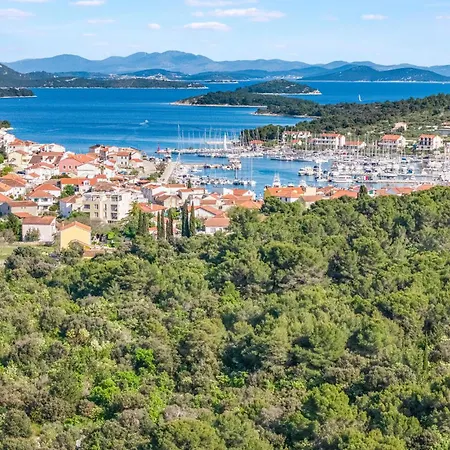 2 Bedroom Gorgeous In * イェゼラ