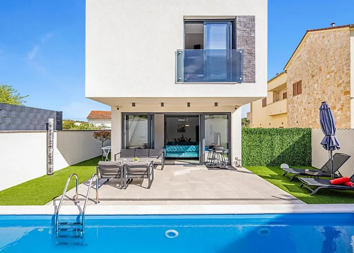 2 Bedroom Gorgeous In Lejlighed